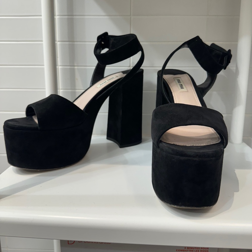 Miu Miu black suede platform sandals with ankle strap - Picture 2 of 4